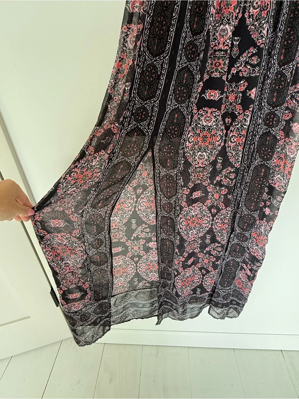 Free People Black & Pink Lace-Back Maxi Dress Women’s Size XS